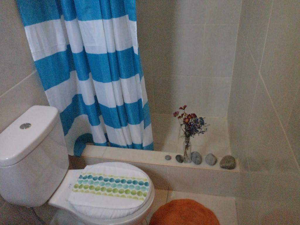 La Casa De Karla Hostel Lima Cameră foto